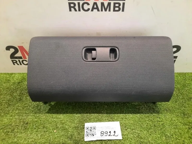 BOX Portaoggetti Completo MR402402 Mitsubishi Pajero III 2000