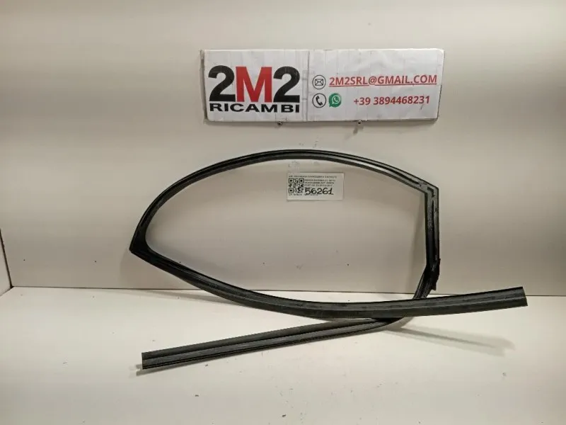 Guarnizione ANT Porta POST DX 823304EA3A Nissan Qashqai II 2014