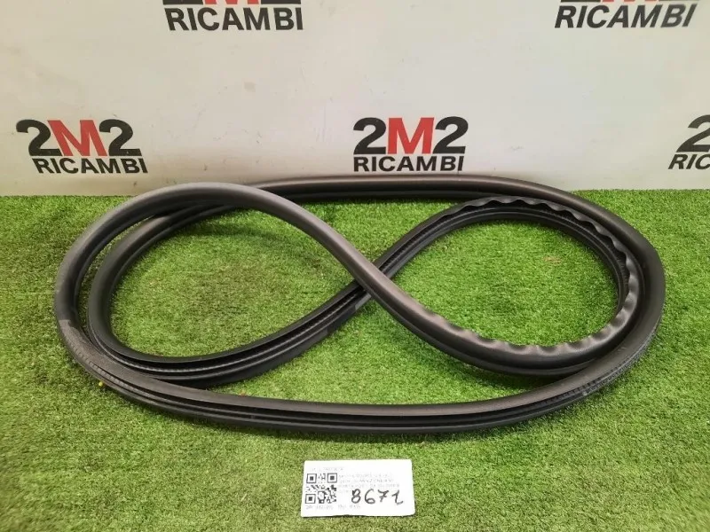 Guarnizione ANT Porta POST DX 5J7867367A POST DX Skoda Roomster 5J7 2006