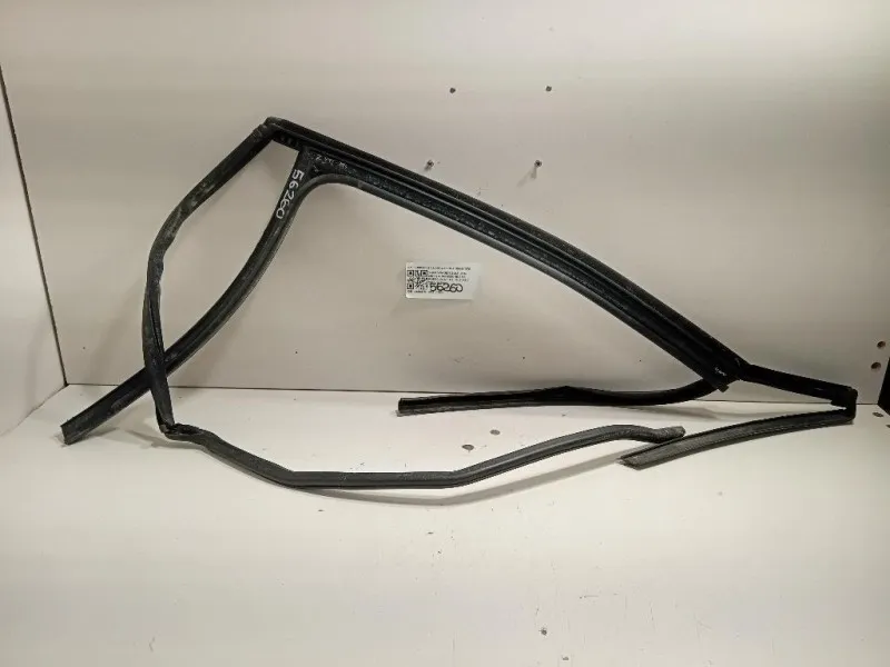 Guarnizione ANT Porta POST DX 5G9839432C Volkswagen GOLF VII 2017