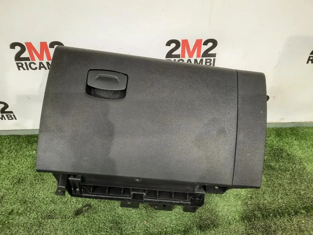 BOX Portaoggetti Completo 682526225R Renault Kadjar 2015