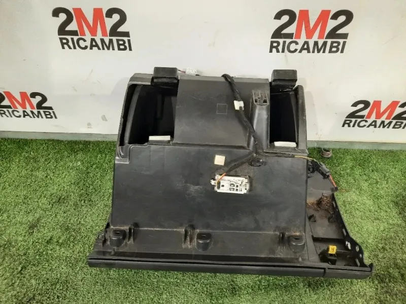 BOX Portaoggetti Completo 682526225R Renault Kadjar 2015