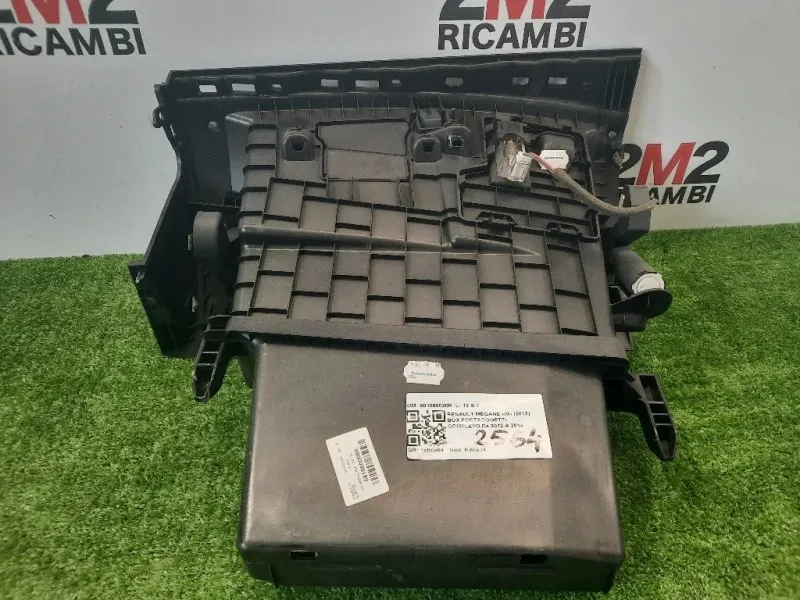 BOX Portaoggetti Completo 681080020R Renault Mégane III 2012