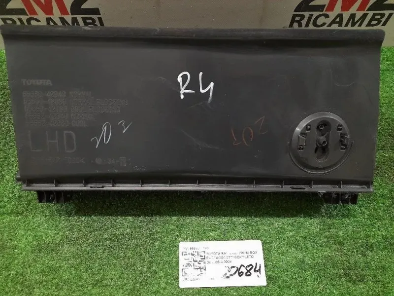 BOX Portaoggetti Completo 5555042040 Toyota RAV 4 III 2006