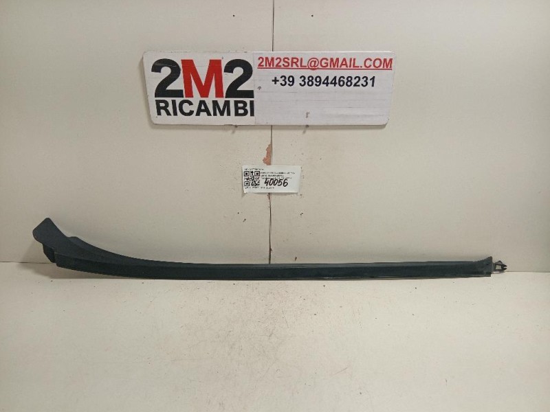 Guarnizione Parabrezza SX A1776903301 Mercedes Classe A W177 2018