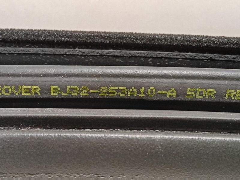 Guarnizione Porta ANT DX BJ32-253A10-A Land Rover Range Rover Evoque I 2011