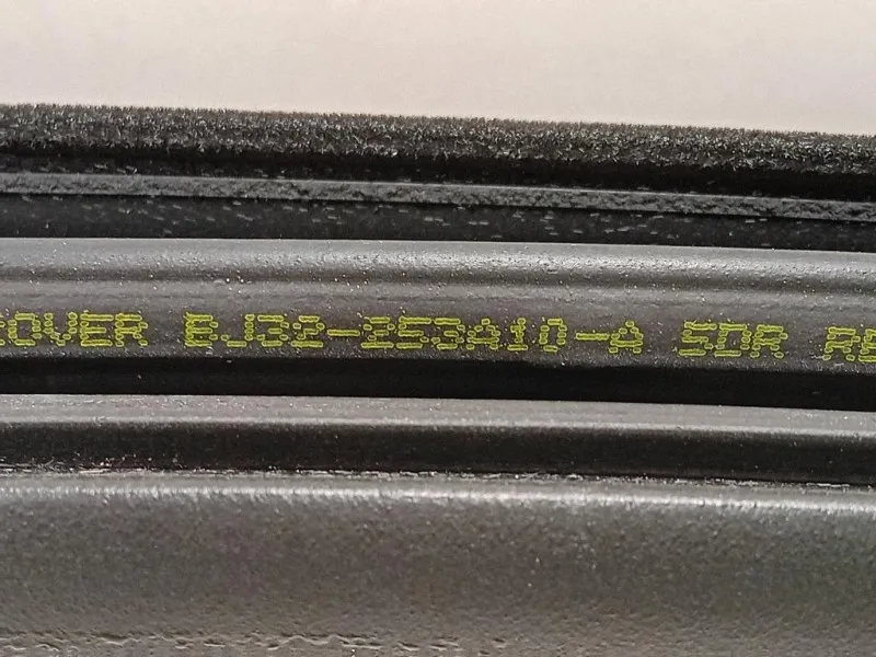 Guarnizione Porta ANT DX BJ32-253A10-A Land Rover Range Rover Evoque I 2011