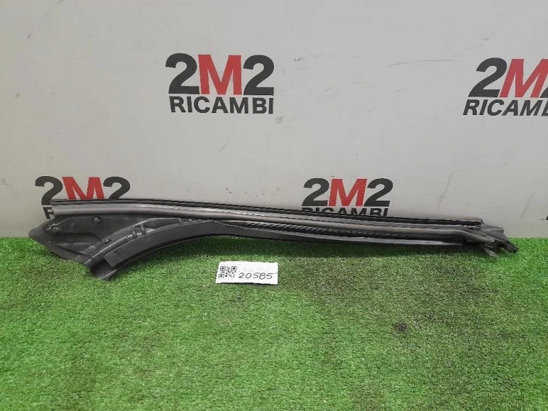 Guarnizione Porta SUP ANT DX 8W7831722B DX Audi A5 F57 Cabrio 2016