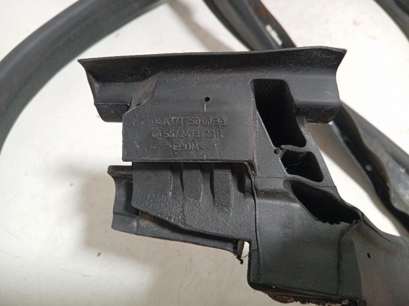 Guarnizione Portello POST A1717500198 Mercedes Classe SLK R171 2004