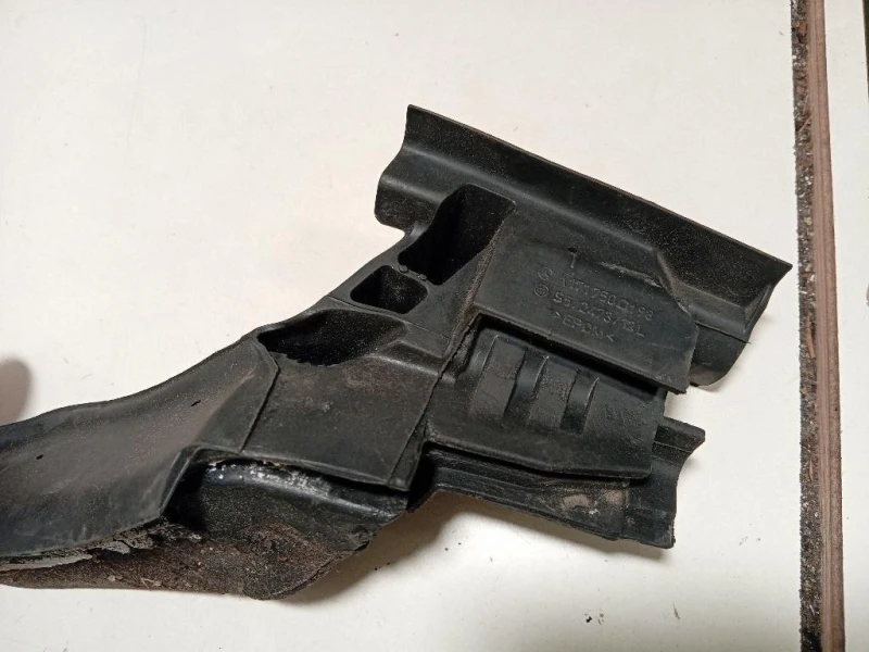 Guarnizione Portello POST A1717500198 Mercedes Classe SLK R171 2004