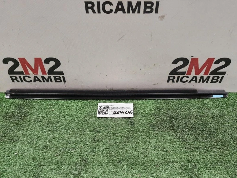 Guarnizione Raschiavetro Parafango EST DX 8W7853764A3Q7 Audi A5 F57 Cabrio 2016