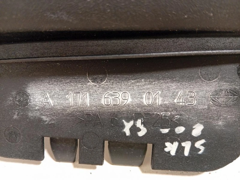 Guarnizione Raschiavetro Parafango EST DX A1716390243A1716390143SX+DX3 Mercedes Classe SLK R171 2004