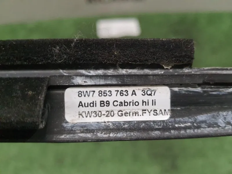 Guarnizione Raschiavetro Parafango EST SX 8W7853763A3Q7 Audi A5 F57 Cabrio 2016