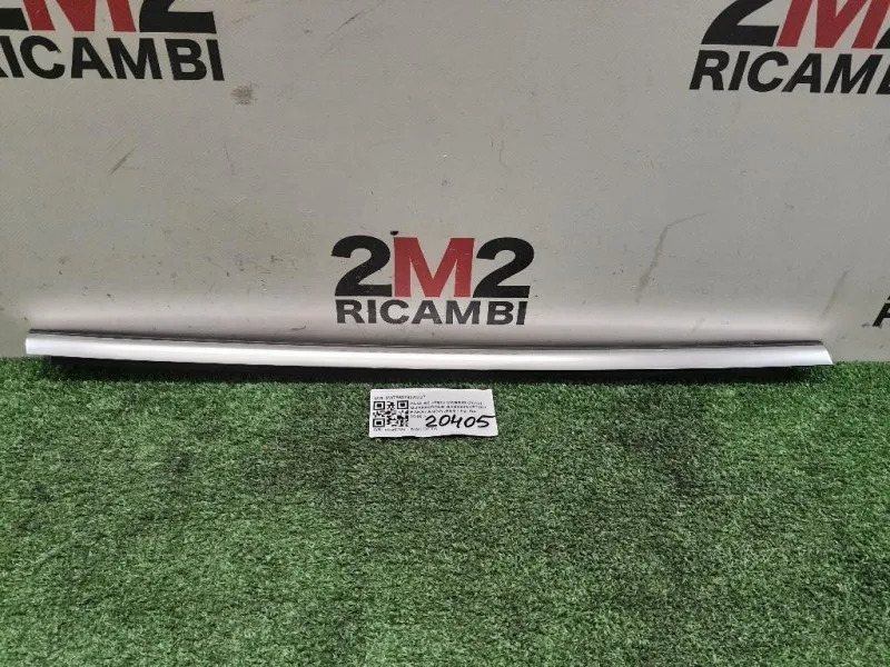 Guarnizione Raschiavetro Parafango EST SX 8W7853763A3Q7 Audi A5 F57 Cabrio 2016