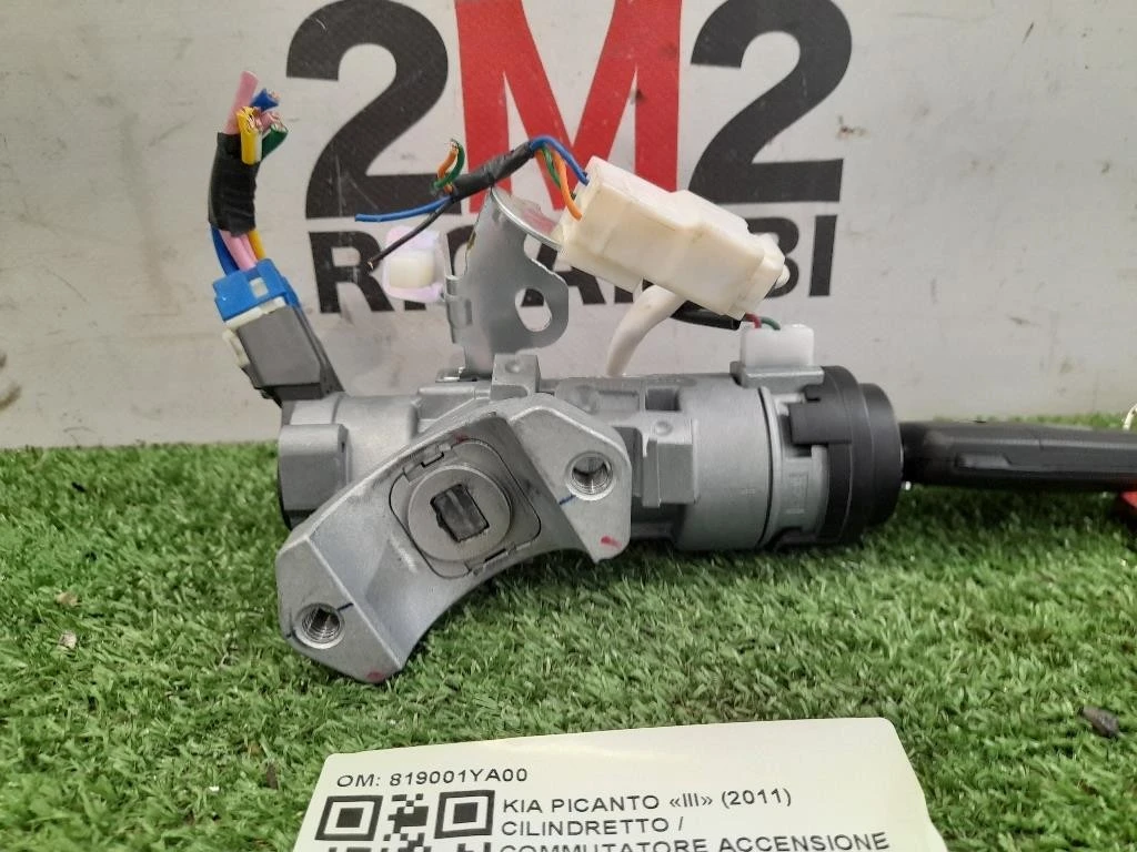 Guarnizione Raschiavetro Porta EST ANT DX 808204085R Dacia Duster II 2018