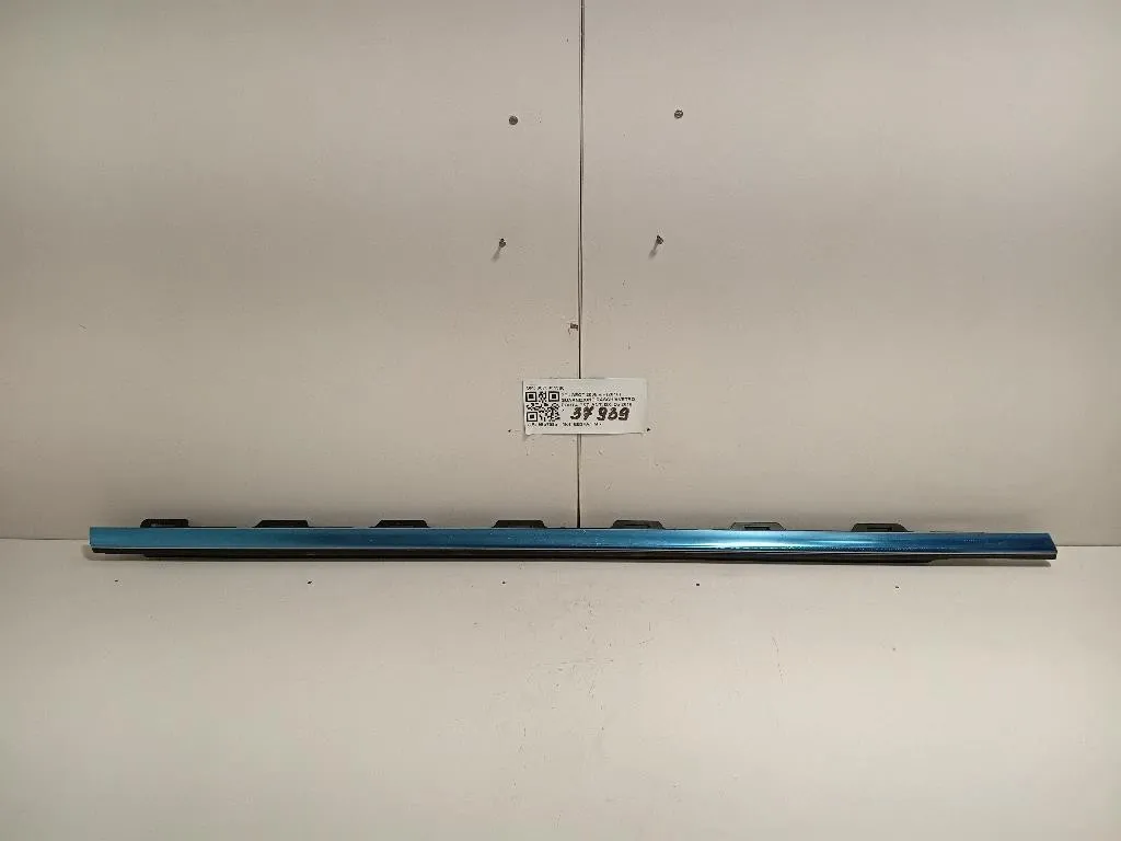 Guarnizione Raschiavetro Porta EST ANT DX 9673931380 Peugeot 2008 I 2016