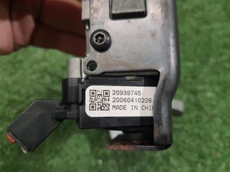 Cilindretto Commutatore Accensione 20939745 Opel Astra J 2010