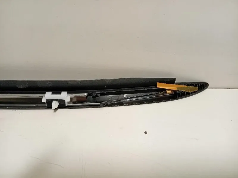 Guarnizione Raschiavetro Porta EST POST DX B000905280 Citroen C1 II 2014