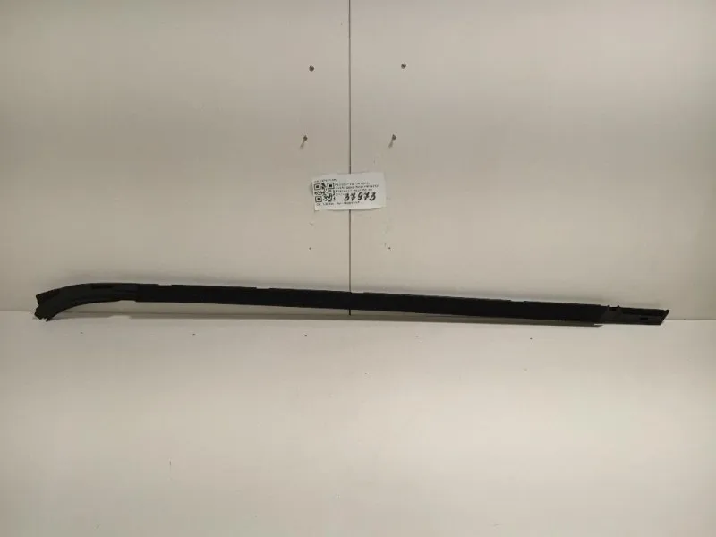 Guarnizione Raschiavetro Porta EST POST DX 96778798TV Peugeot 308 II 2017