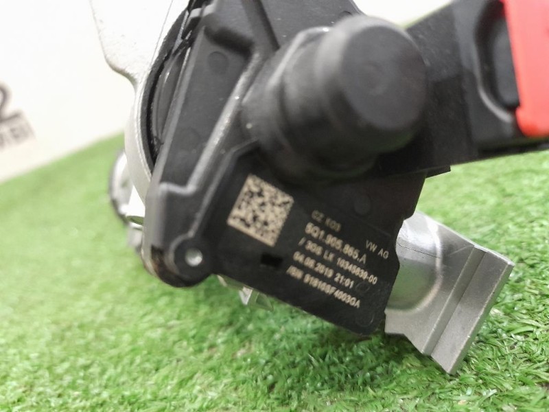 Guarnizione Raschiavetro Porta EST POST DX 96778798TV 98004072TV Peugeot 308 II 2017