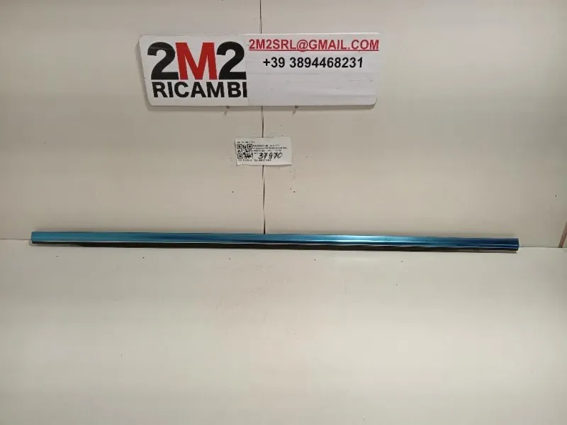 Guarnizione Raschiavetro Porta EST POST DX 96778798TV 98004072TV Peugeot 308 II 2017