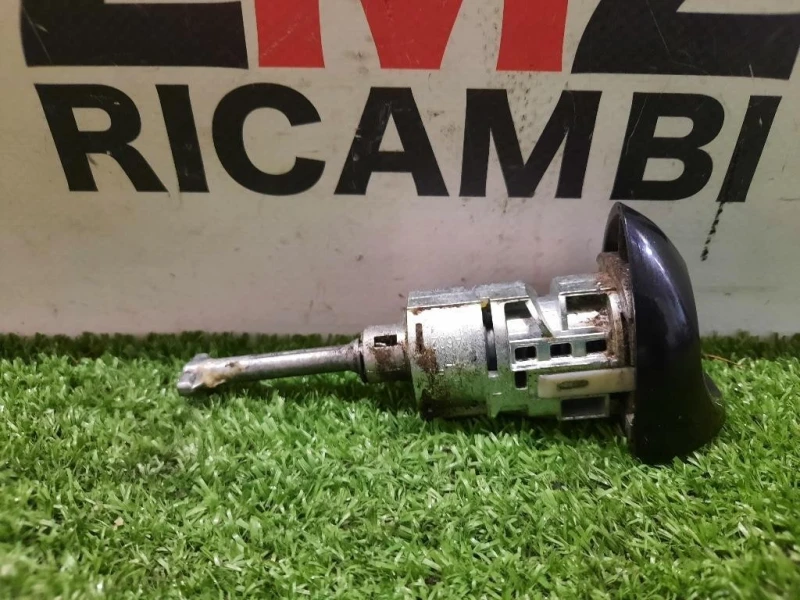 Cilindretto Chiusura Porta ANT SX 50511842 Lancia Ypsilon III 2011