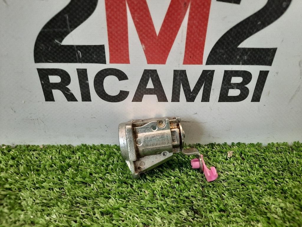 Guarnizione Raschiavetro Porta EST POST SX A2516905180 Mercedes Classe R W251 2006