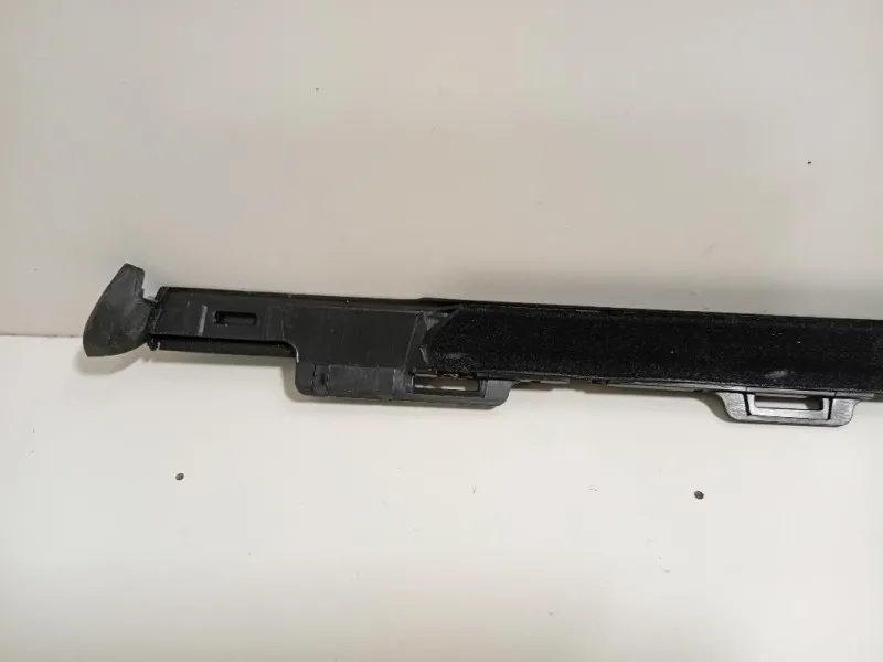 Guarnizione Raschiavetro Porta INT POST DX 9674616580 Peugeot 208 I 2015