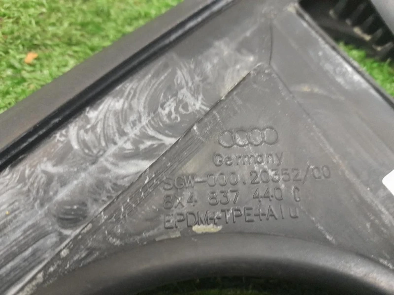 Guida Scorrimento Cristallo Porta ANT DX 8X4837440C DX Audi A1 8XA Sportback 2012