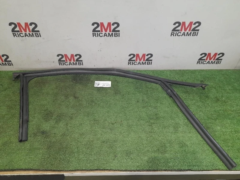 Guida Scorrimento Cristallo Porta ANT DX 8X4837440C DX Audi A1 8XA Sportback 2012