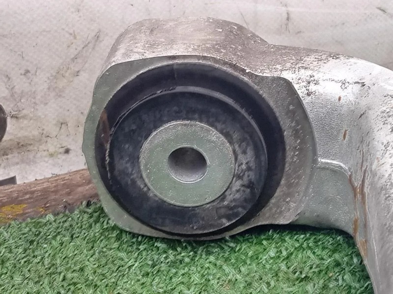 Braccio Oscillante ANT DX BRACCIO OSCILLANTE ANT DX Mercedes Classe ML W166 2012