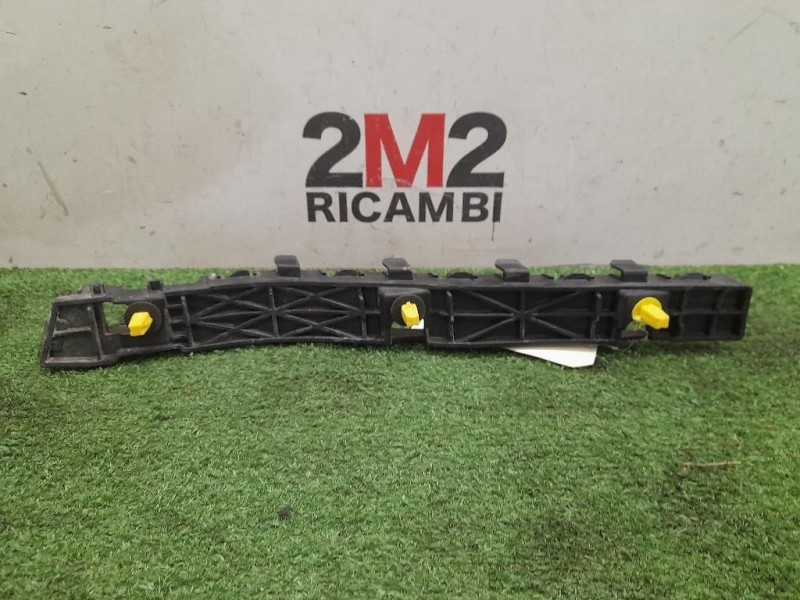 Guida Sostegno Paraurti POST SX 86613F1000 Kia Sportage IV 2016