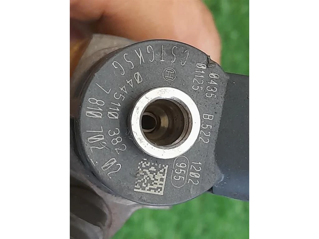 Iniettore 781070202 Bmw Serie 5 F10 Berlina 2010