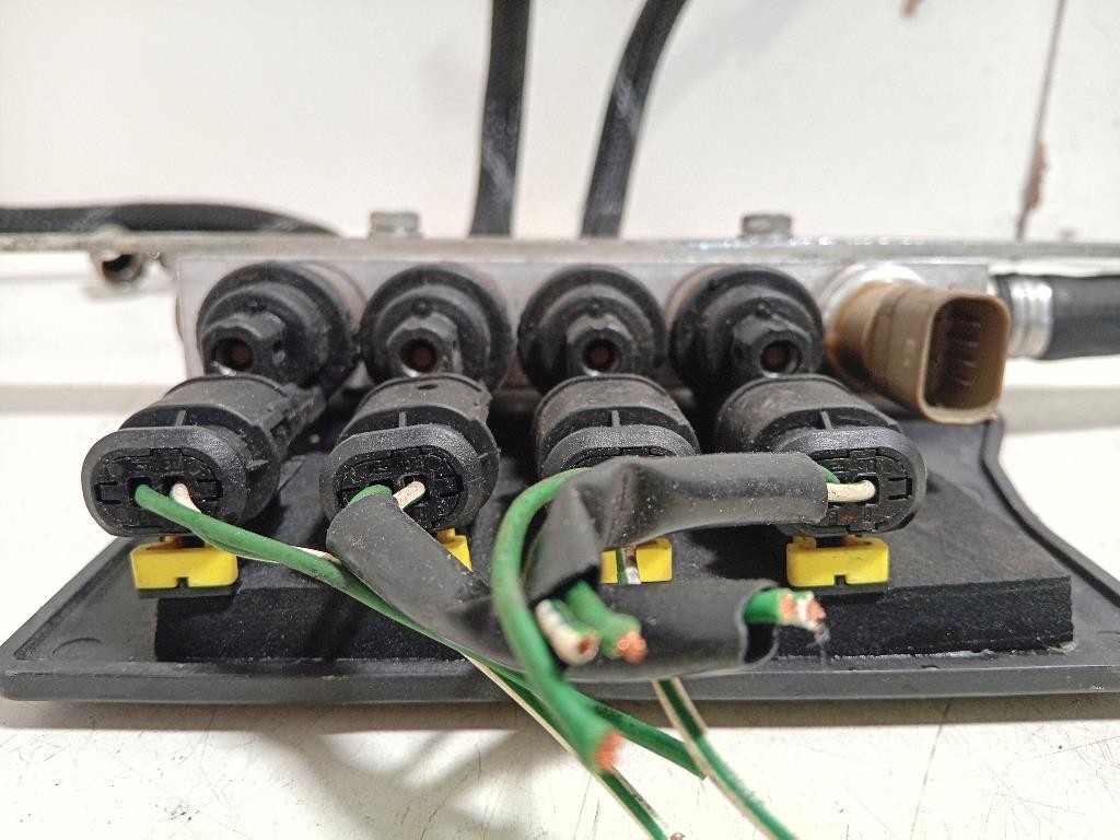 Iniettore INIETTORE Ford Fiesta VI 2012