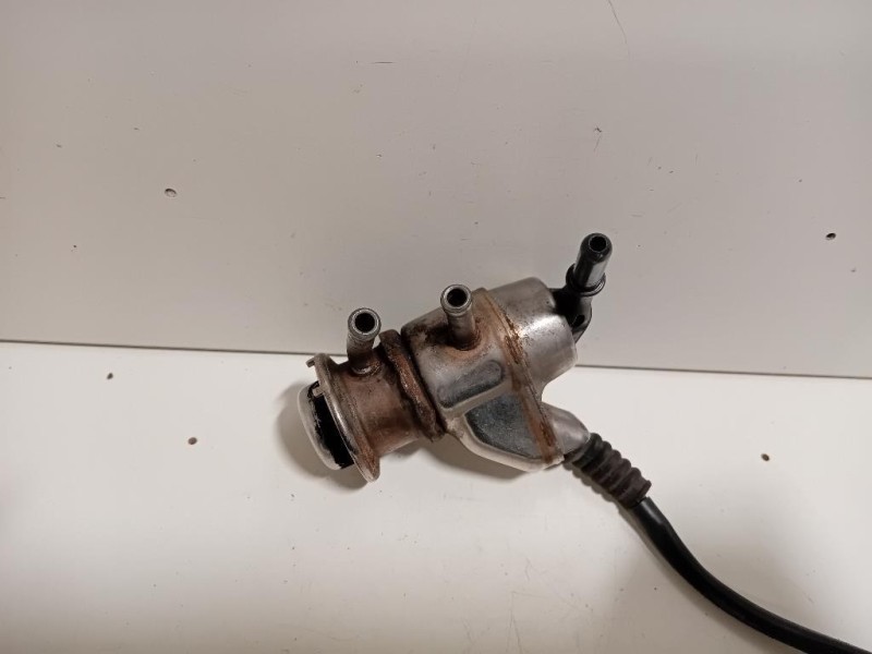 Iniettore Adblue 04L131113J Audi A6 4F2 2008