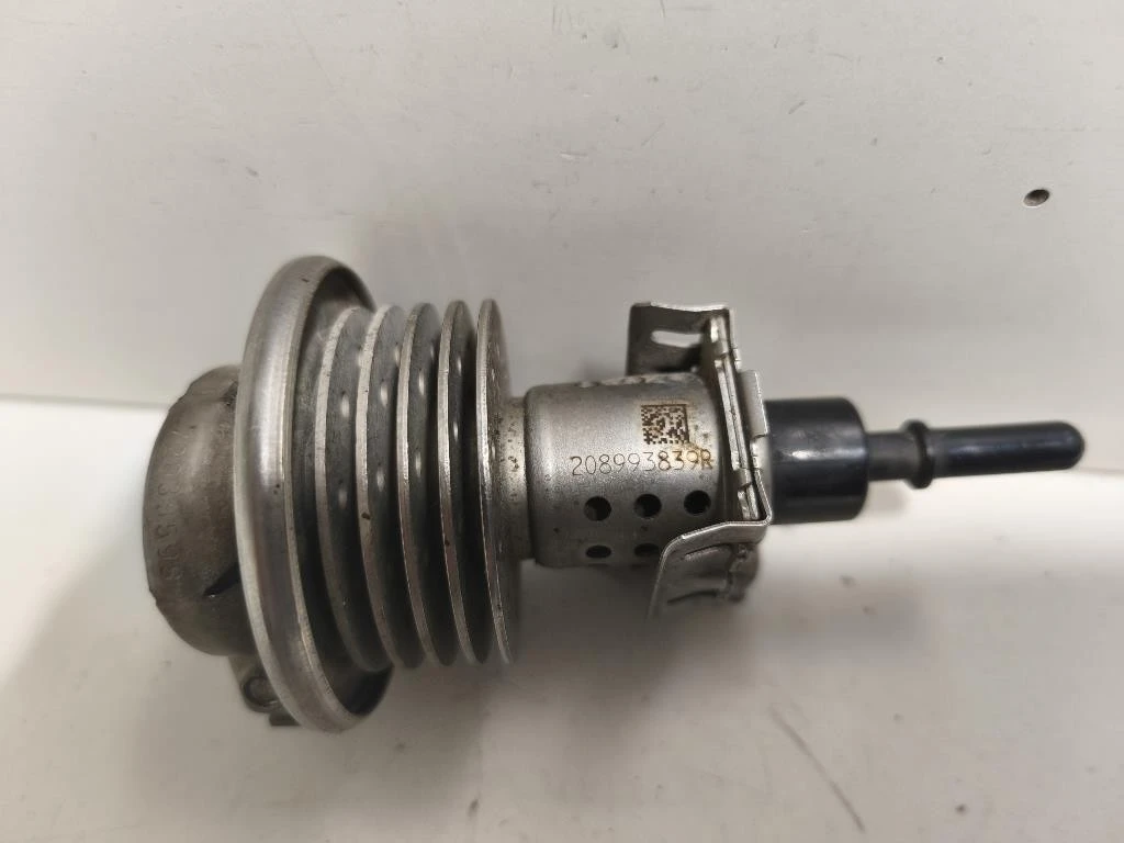 Iniettore Adblue 208993839R Renault Trafic III 2001