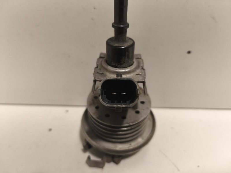 Iniettore Adblue 208993839R Renault Trafic III 2001