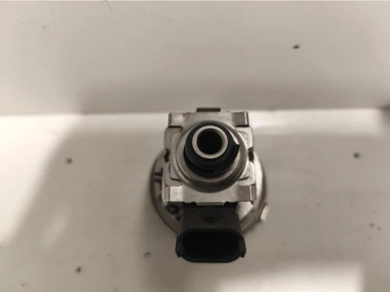 Iniettore Adblue 3C0131113C Volkswagen Passat VI Variant 2011