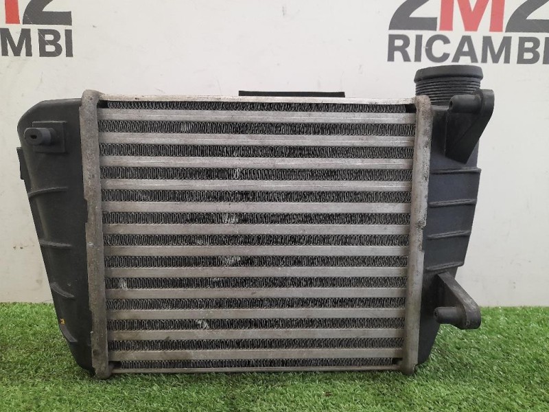 Intercooler 8E0145806L Audi A4 8HE Cabrio 2006