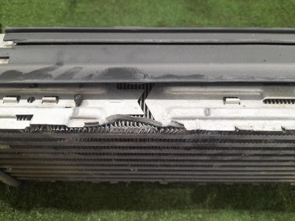 Intercooler 15272311 Bmw Serie 1 F20 Berlina 2012