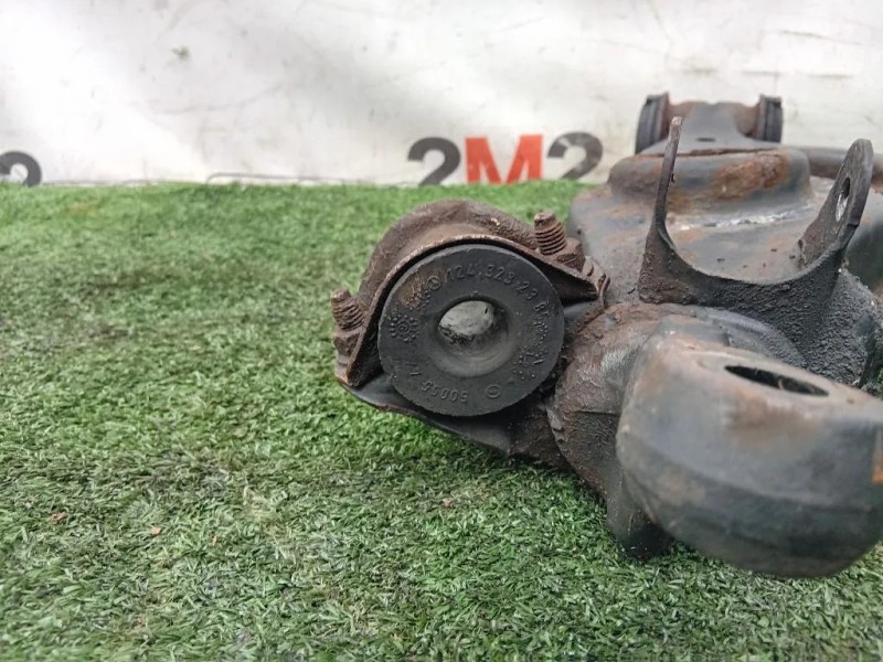 Braccio Oscillante ANT SX BRACCIO OSCILLANTE ANT SX Mercedes Classe SLK R170 1997