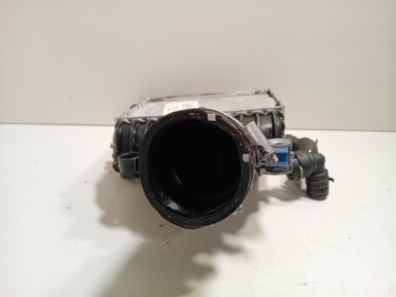 Intercooler GX73-6K775-AB Jaguar XE 2015