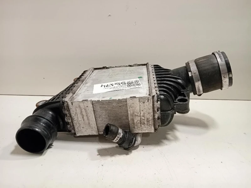 Intercooler GX73-6K775-AB Jaguar XE 2015