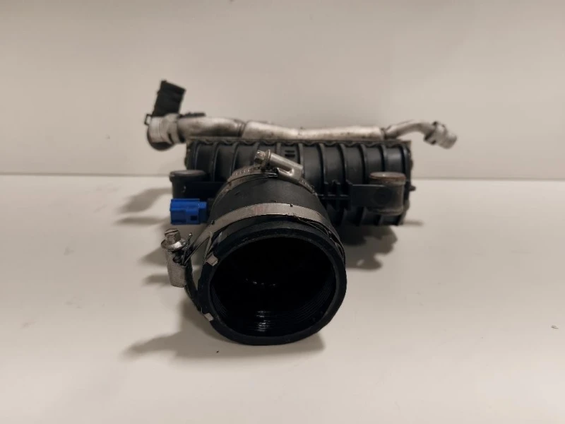 Intercooler GX73-6K775-AC Jaguar XF I 2011