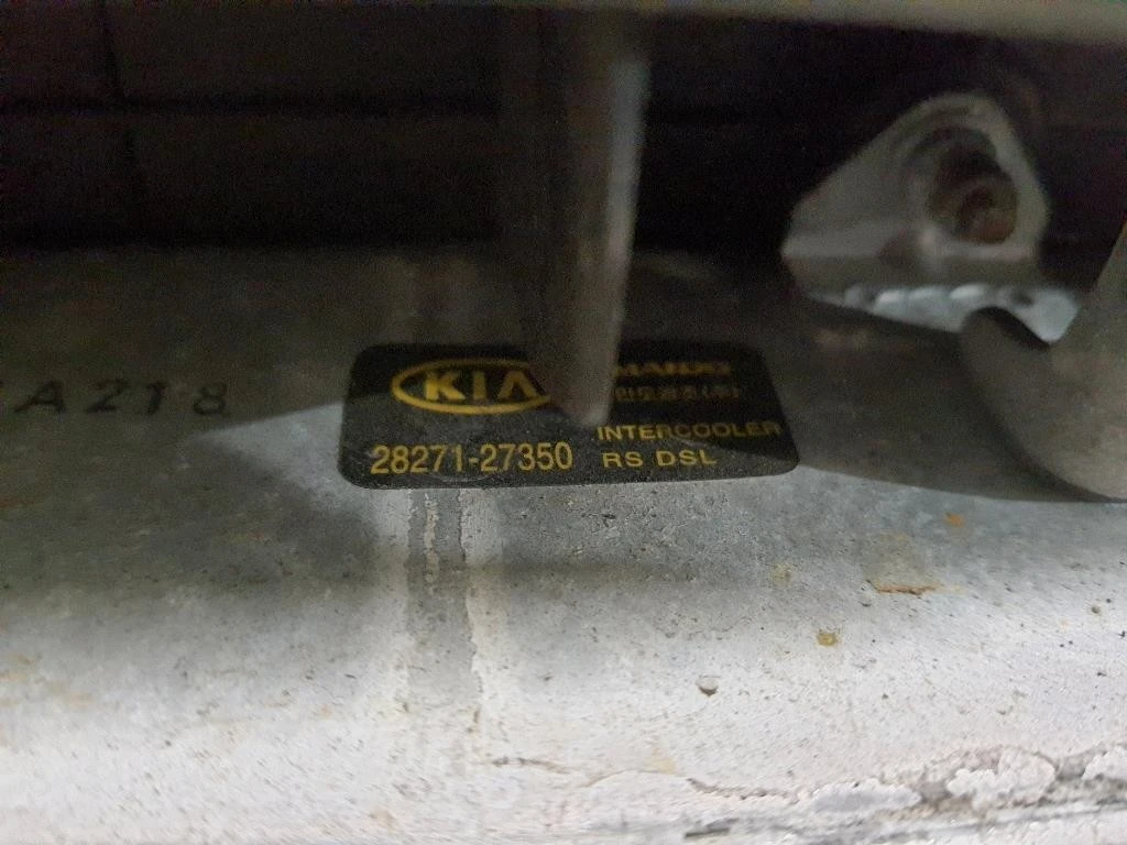 Intercooler 2827127350 Kia Carens II 2002