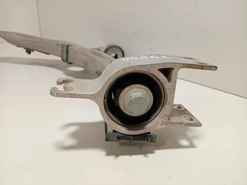 Braccio Oscillante INF ANT DX A 246 546 26 43 Mercedes Classe CLA C117 2016