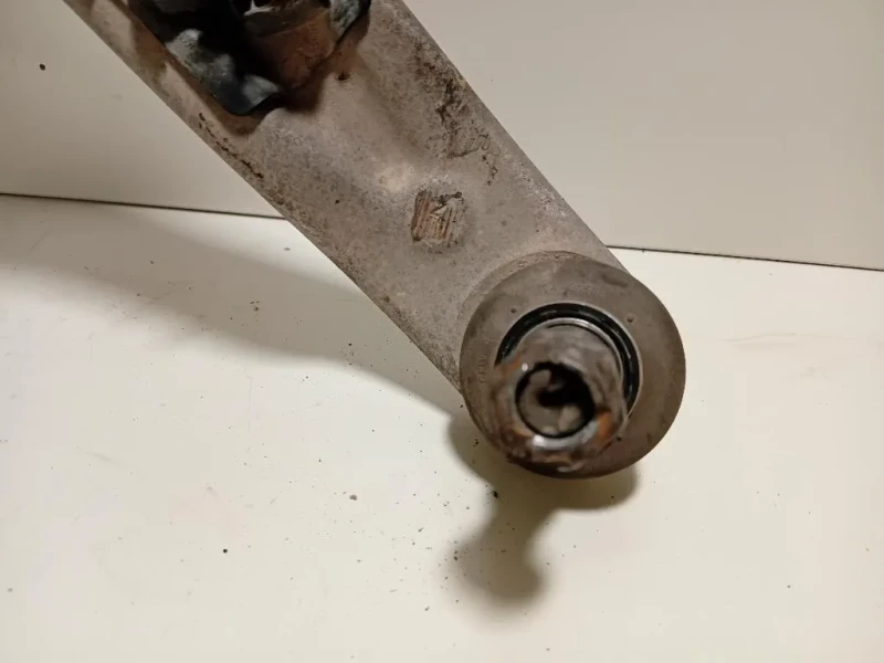 Braccio Oscillante INF ANT DX A 246 546 26 43 Mercedes Classe CLA C117 2016