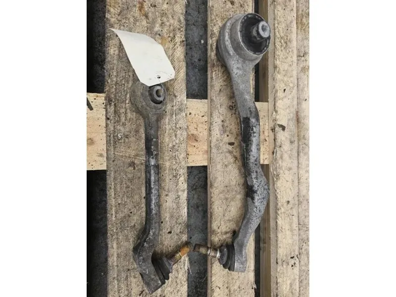 Braccio Oscillante INF ANT SX BRACCIO OSCILLANTE INF+SUP ANT SX Bmw Serie 1 F20 Berlina 2012