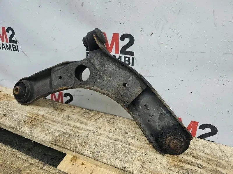 Braccio Oscillante INF ANT SX Ssangyong Tivoli 2015