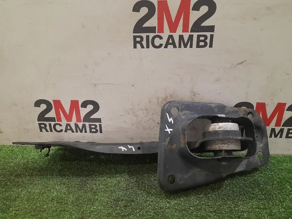 Braccio Oscillante INF POST SX 1K0505129 Volkswagen GOLF VII 2013